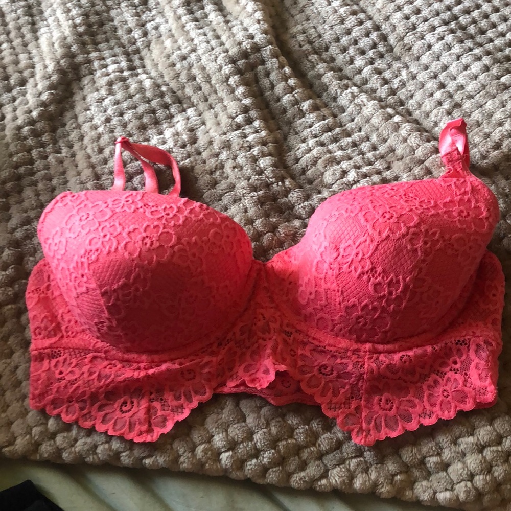 Pink push up bra